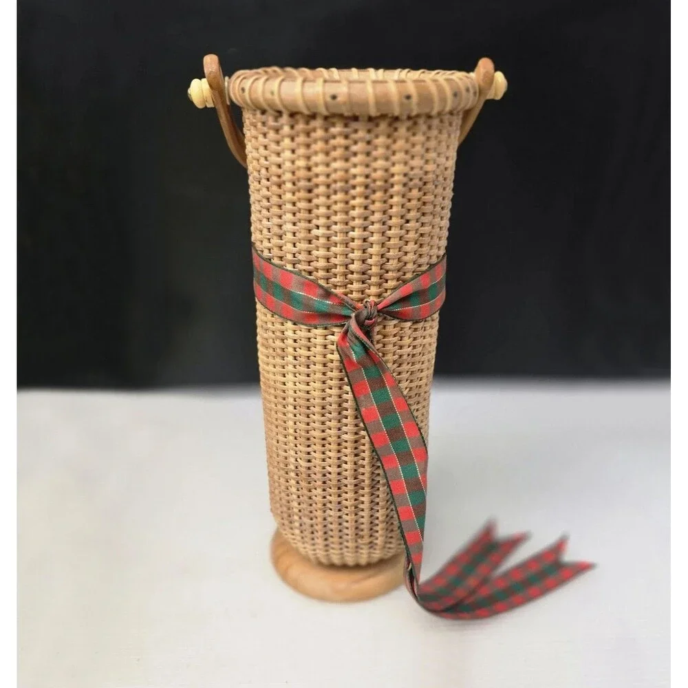 Vintage Nantucket Lightship Style Woven Wine Basket Carrier Cylinder Vase 11
